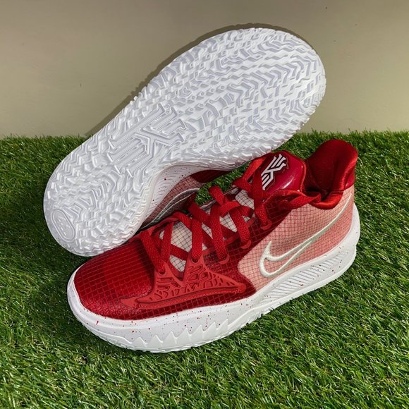 Athletic_Shoes